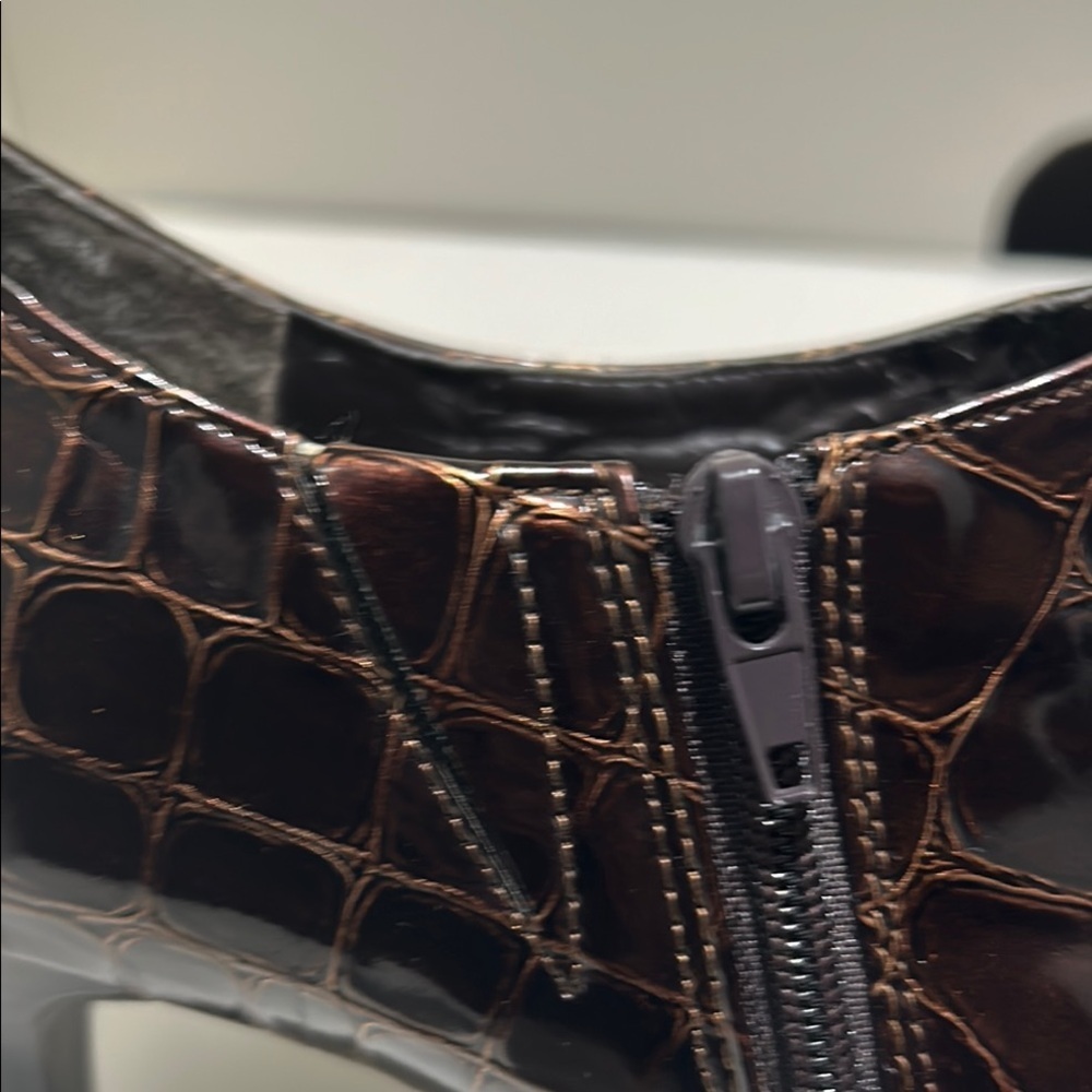 Brown Crocodile Pattern Ankle shoe - Picture 9 of 10